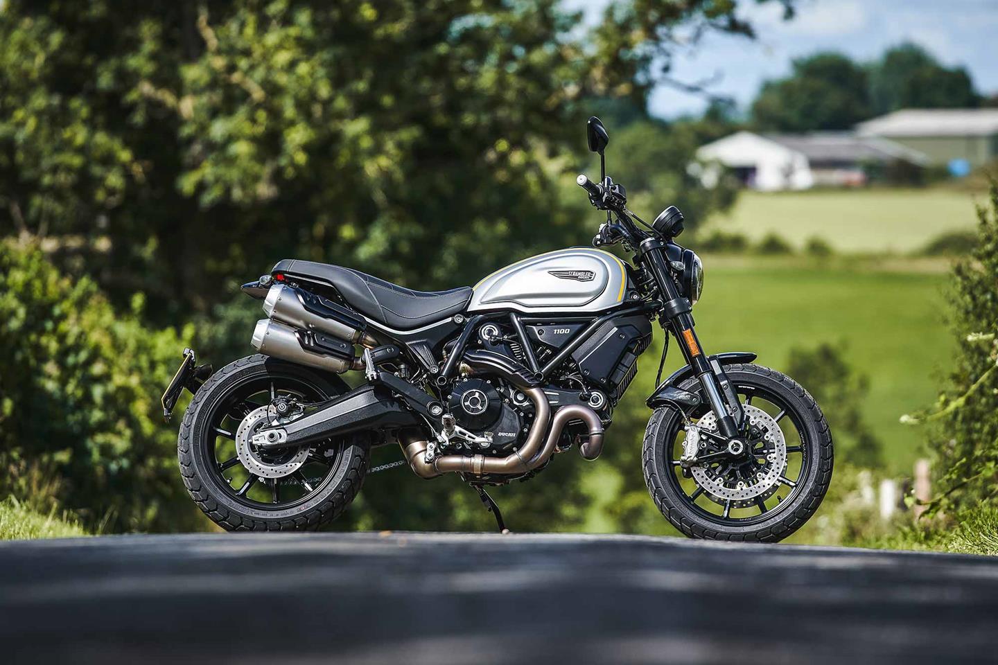 Scrambler ducati deals 1100 sport