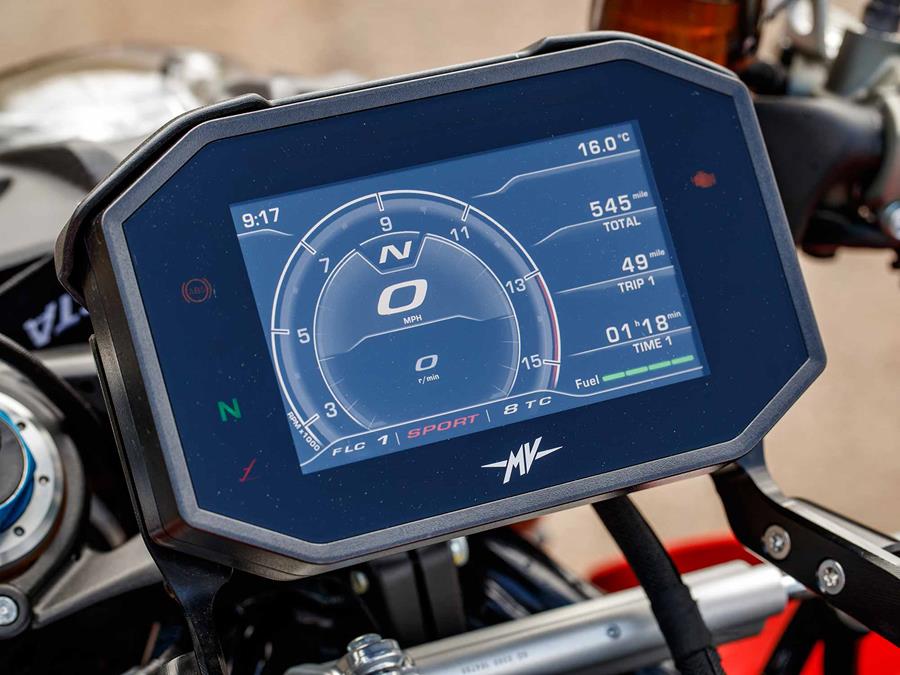 The Brutale 1000RR dash