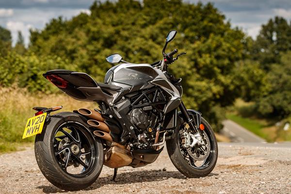 MV Agusta Brutale 800RR SCS rear quarter showing wild exhausts