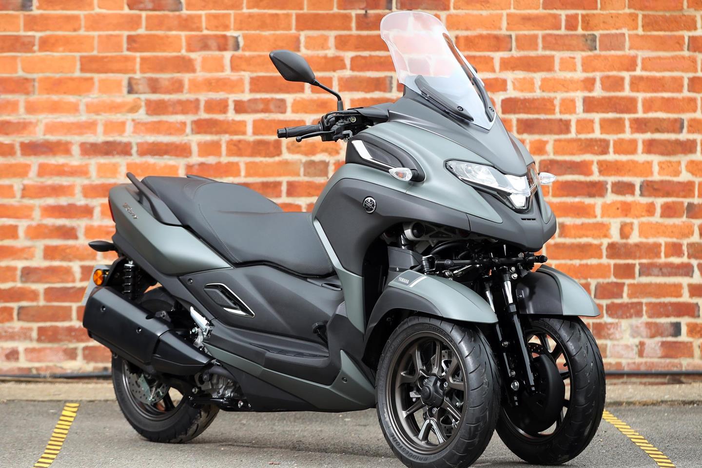 Yamaha on sale tricity 300