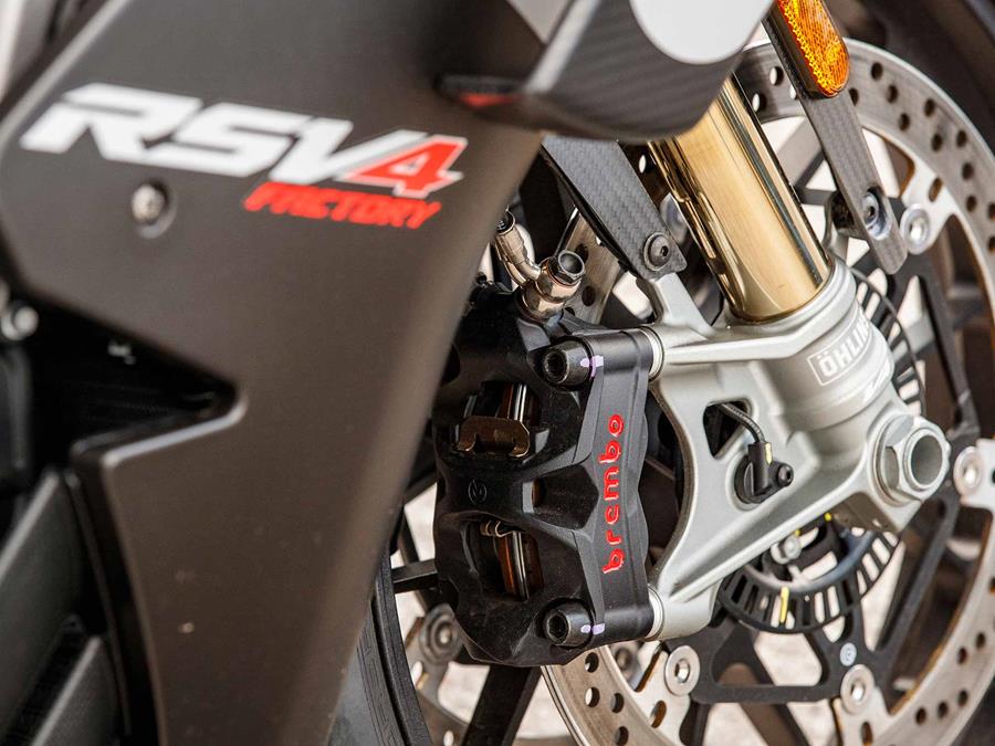 The 2020 Aprilia RSV4 1100 Factory features high-quality components