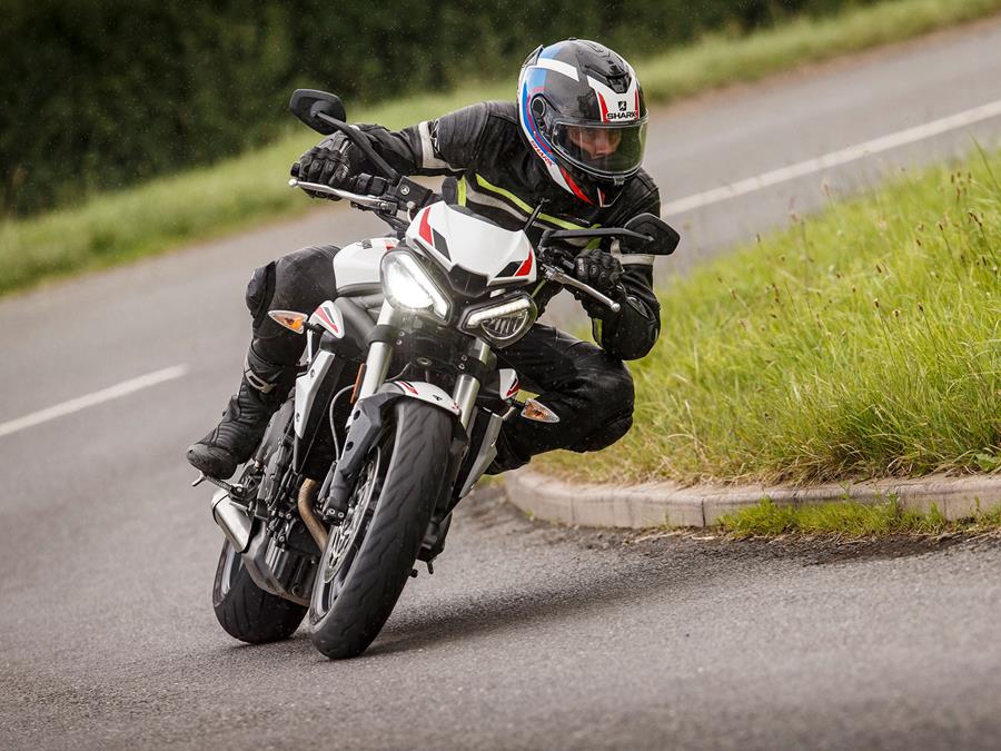 Triumph Street Triple S turning left