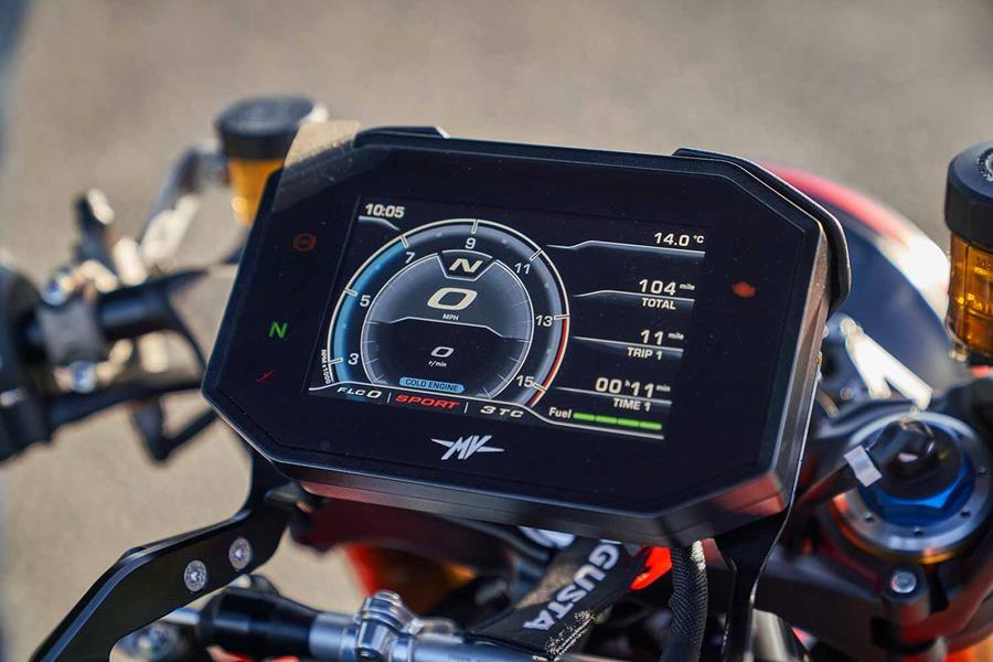 MV Agusta Rush 1000 TFT dash