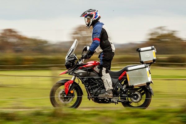 sinnis terrain 380