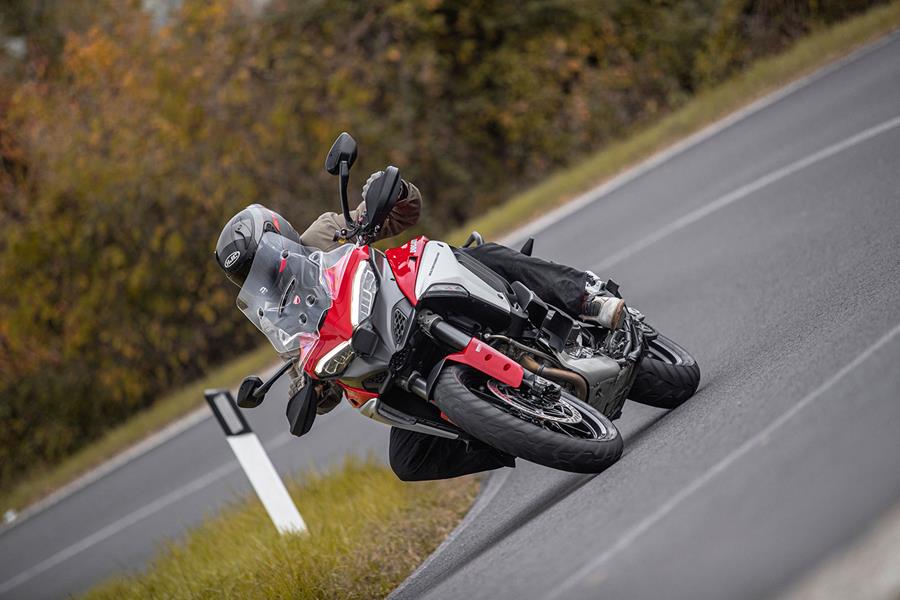 Ducati Multistrada V4 cornering