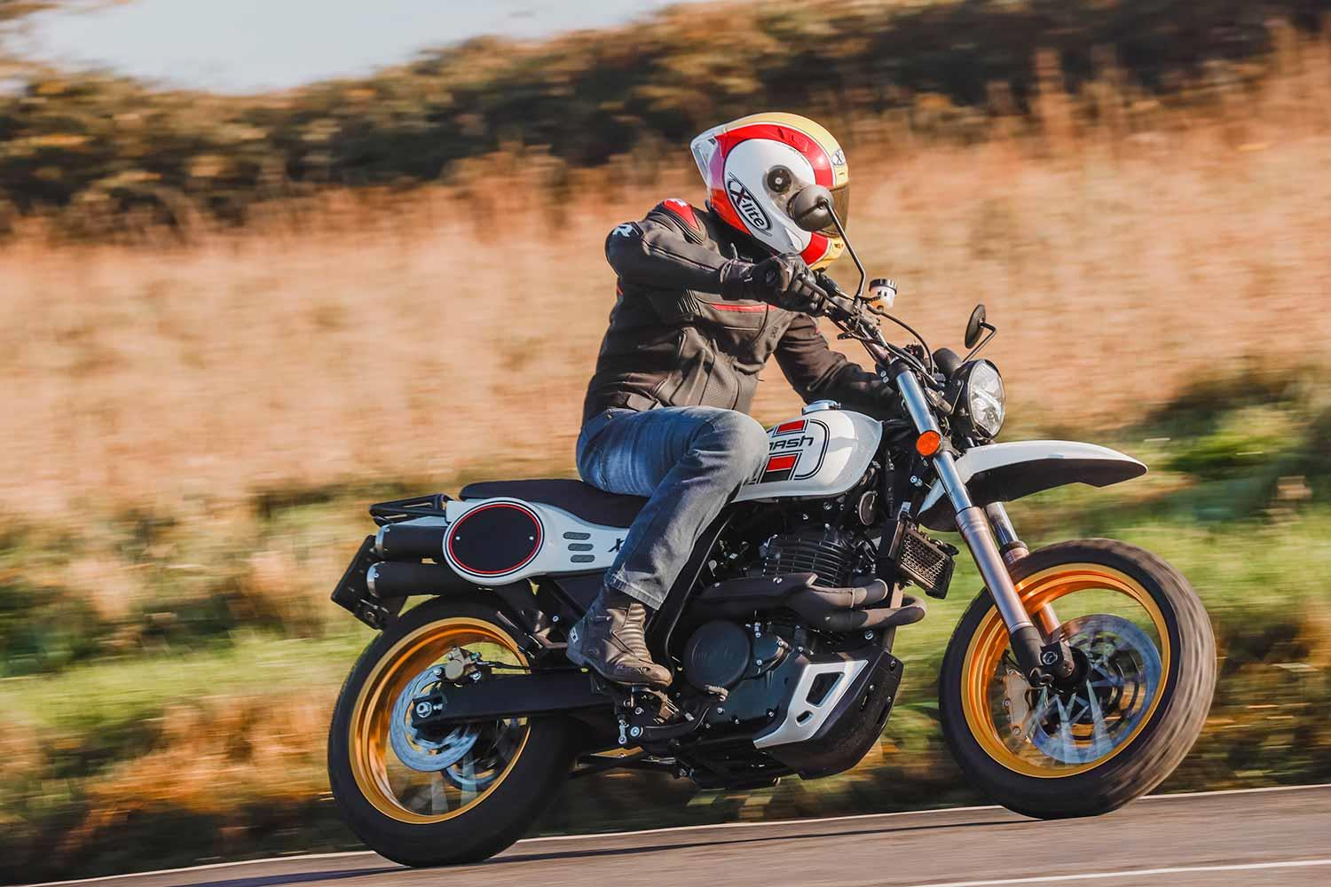 MASH X-RIDE CLASSIC 650 (2020 - on 