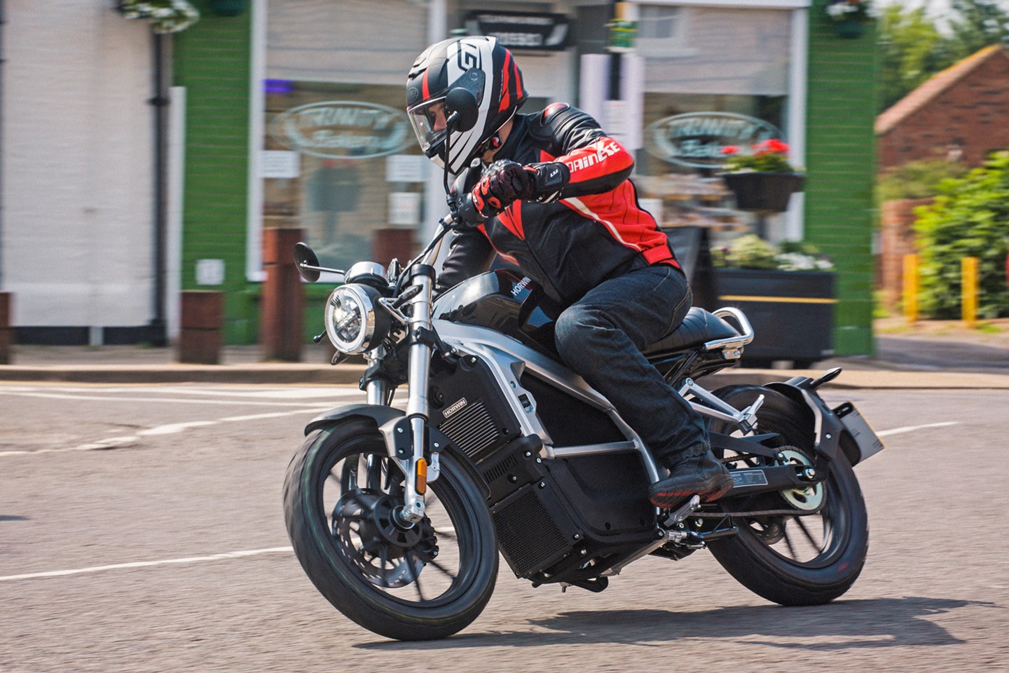 Horwin CR6 Electric Motorcycle