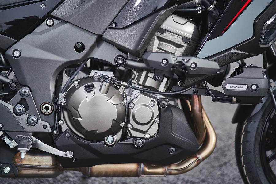 2021 Kawasaki Versys 1000 S engine