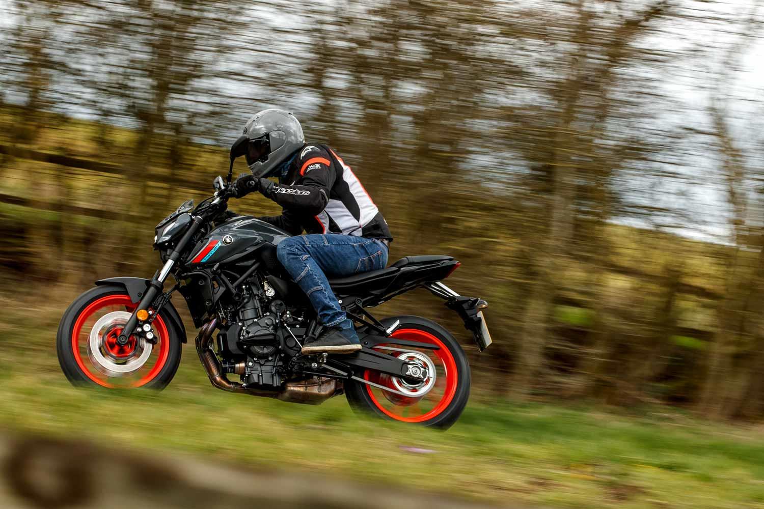 YAMAHA MT-07 (2021 - on) Review | MCN
