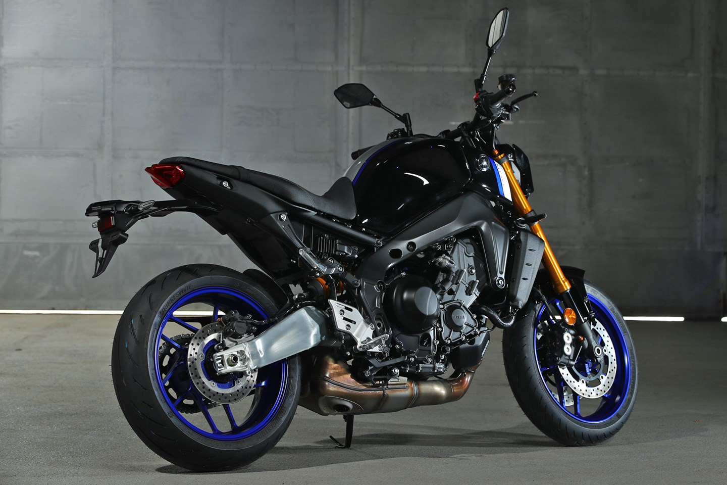YAMAHA MT-09 SP (2021 - on) Review