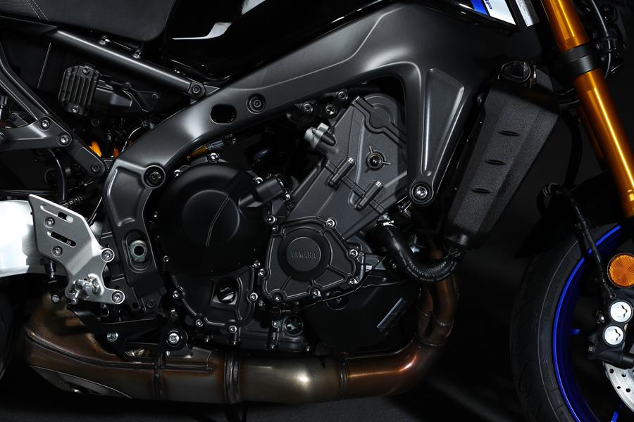 The 2021 Yamaha MT-09 SP's engine feels alive with horsepower and torque