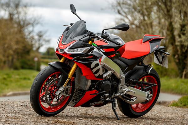 2021 Aprilia Tuono V4 Factory 