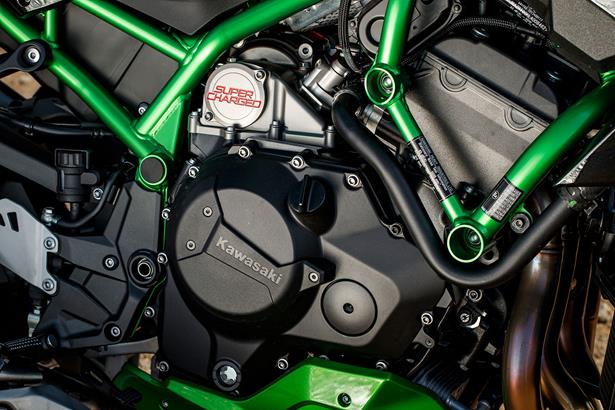 KAWASAKI Z H2 SE (2021 - on) Review | MCN