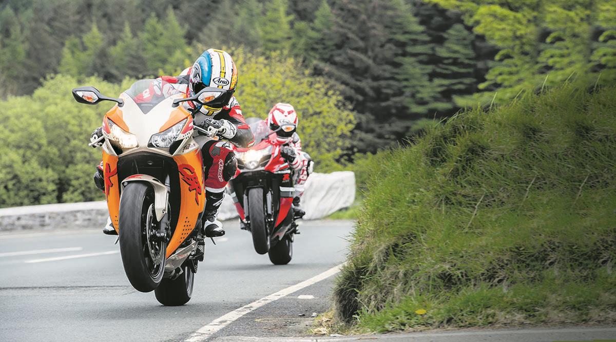 TT test: CBR1000RR vs GSX-R1000