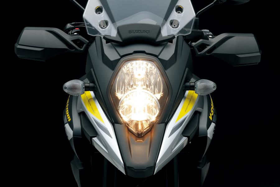 2017 Suzuki V-Strom 1000 headlight