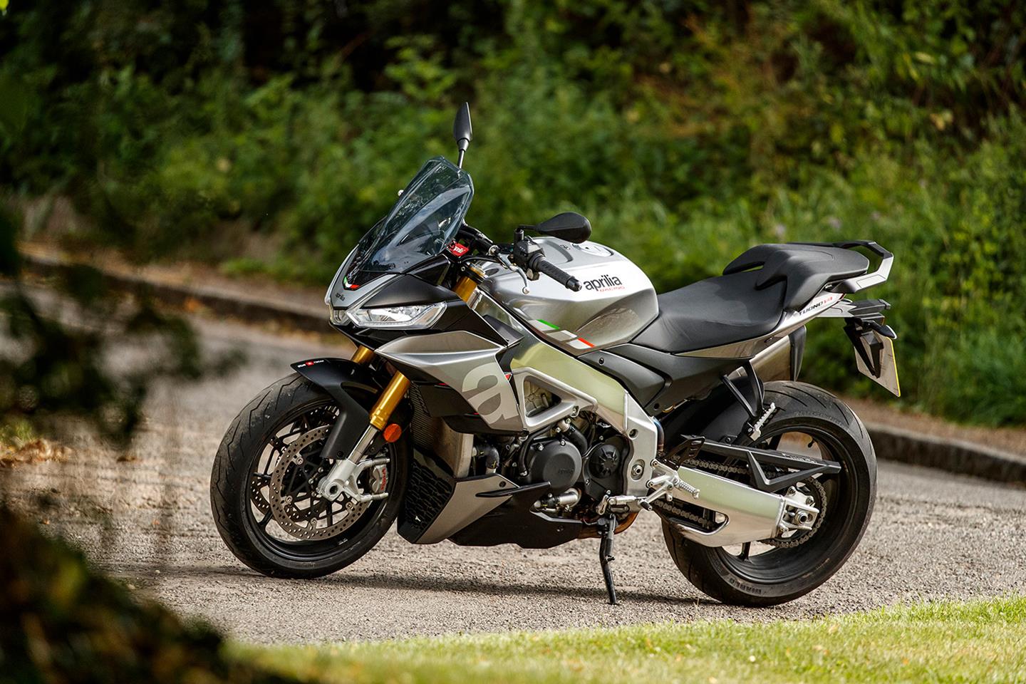 2021 aprilia deals tuono factory