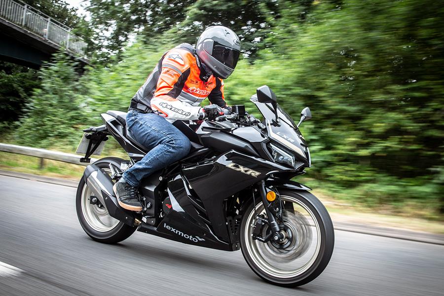 Riding the Lexmoto LXR 125 on UK roads 