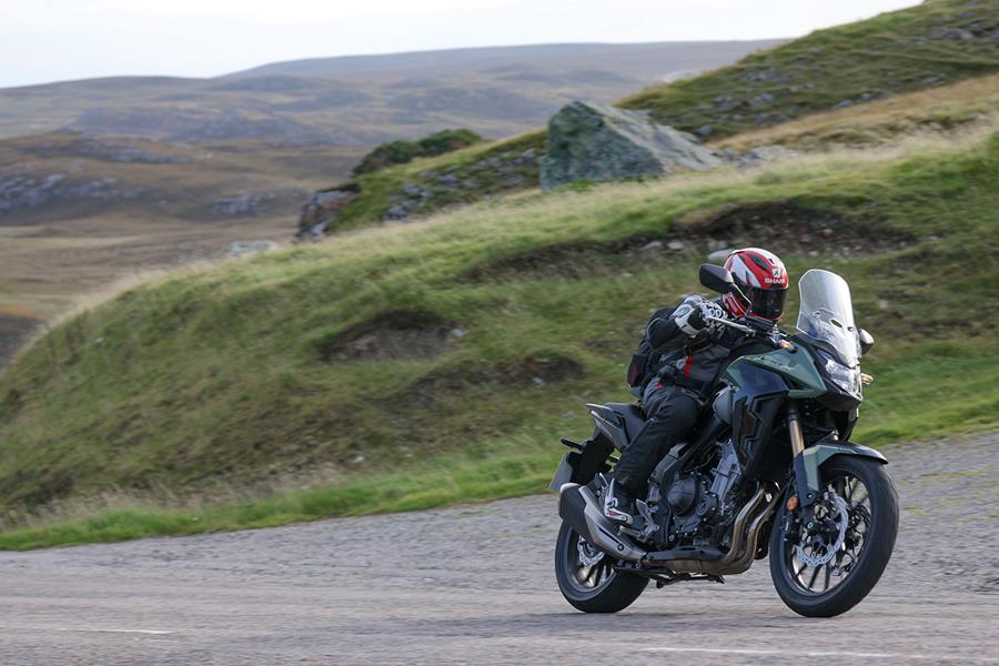 Cornering on the Honda CB500X