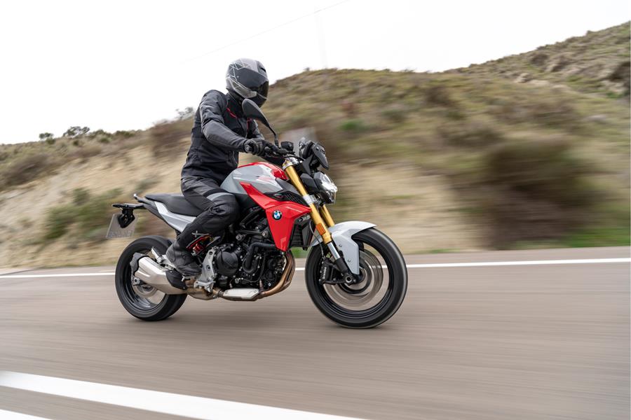 BMW F900R riding on road