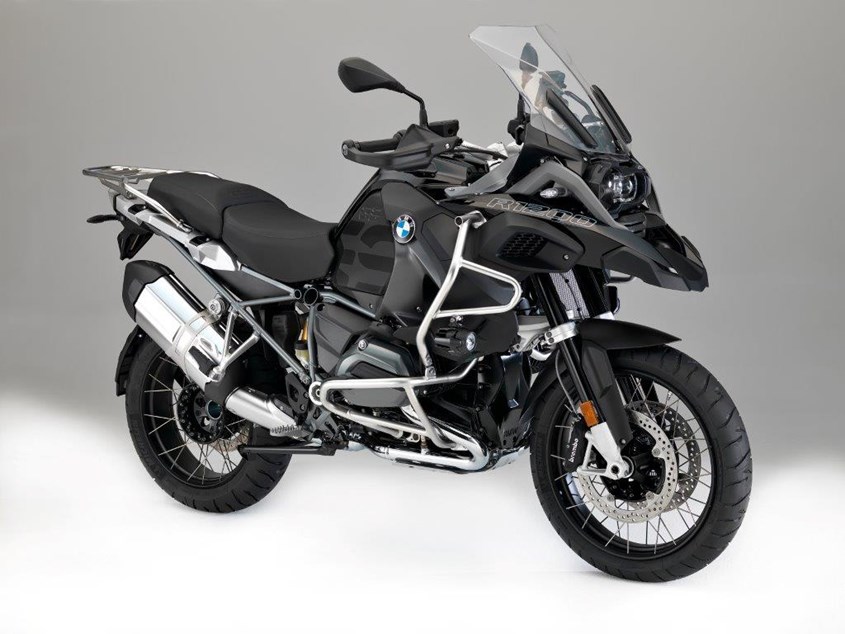 BMW updates entire R1200 range | MCN