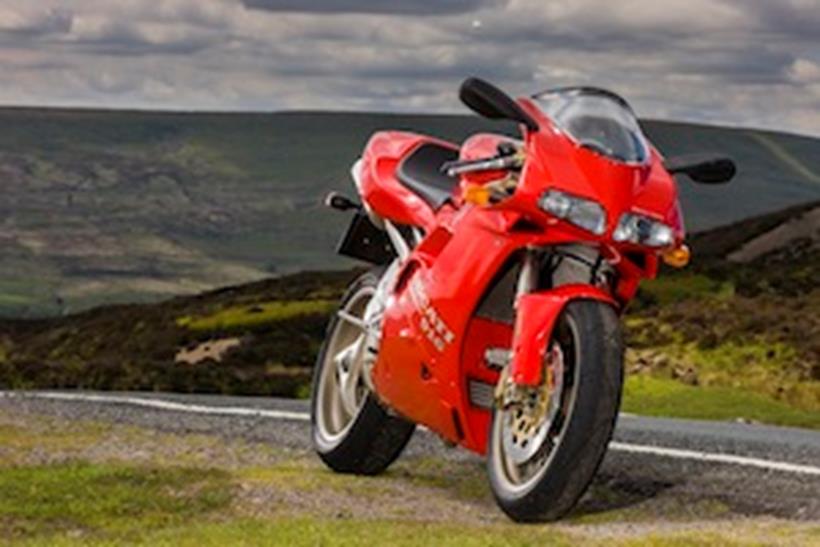 The Ducati 916 was beauty and not a beast