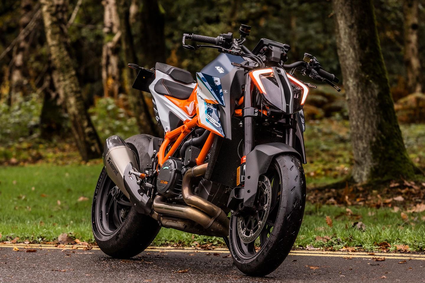 KTM 1290 SUPERDUKE RR 2021 on Review