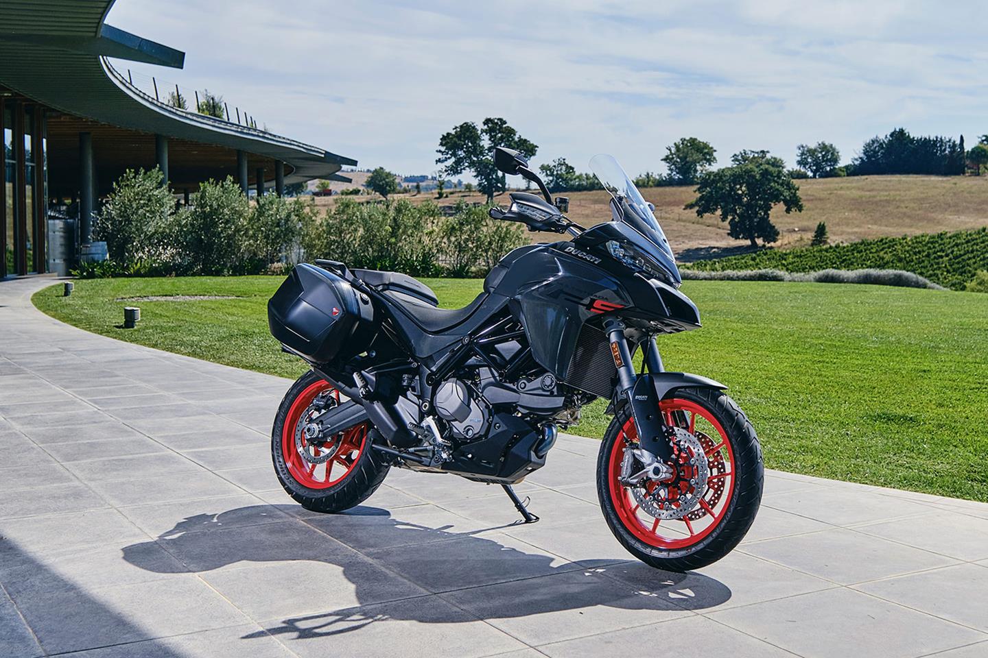 ducati v2s multistrada