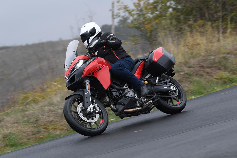 Cornering on the Ducati Multistrada V2 S