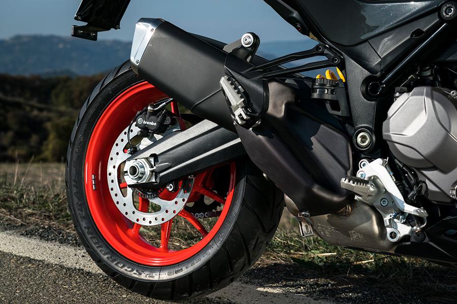 Ducati Multistrada V2 S exhaust