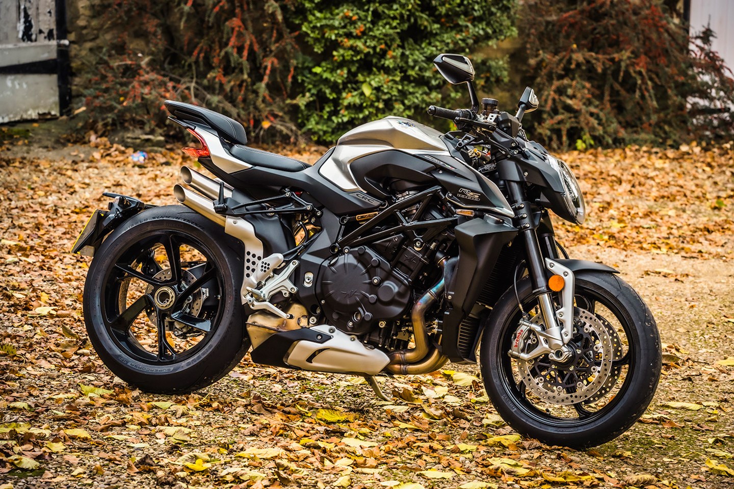 2022 MV Agusta Brutale 1000 RR Review - Cycle News