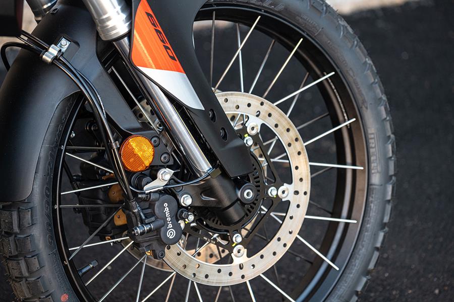 Aprilia Tuareg 660 front rim and brake set-up