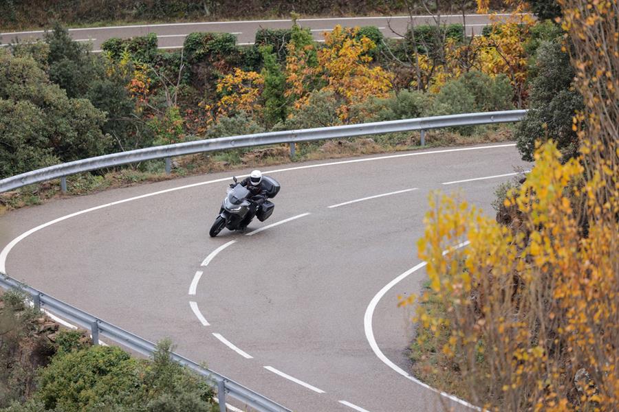 Exploring tight turns on the Honda NT1100