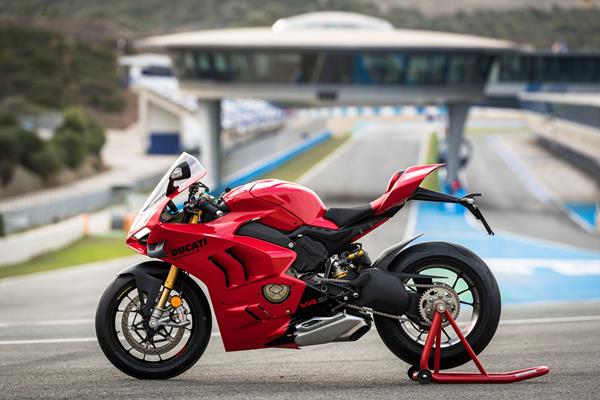 The Ducati Panigale V4 S is a rather tasty looking motorcycle