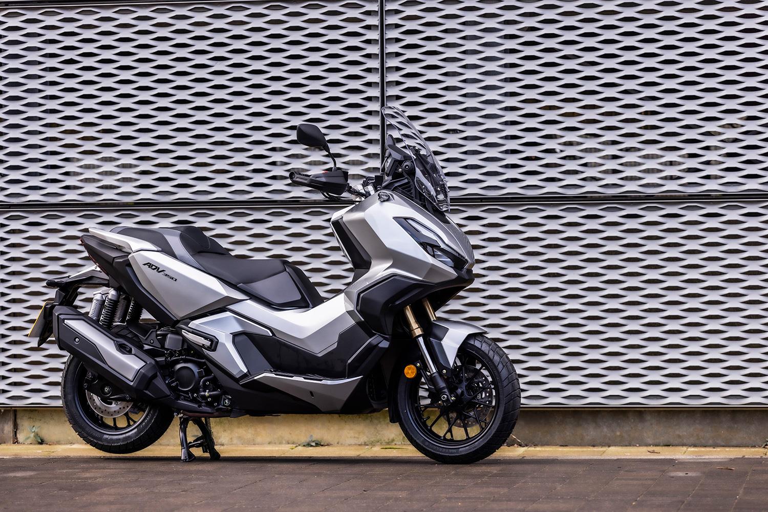 Honda ADV350: el hermano menor del X-ADV