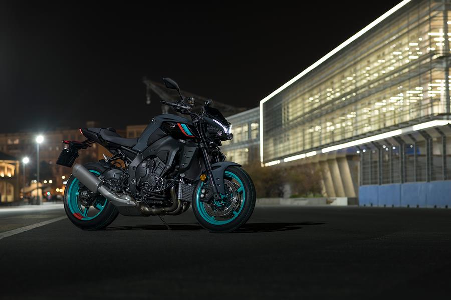 A side view of the Yamaha MT-10 at night time