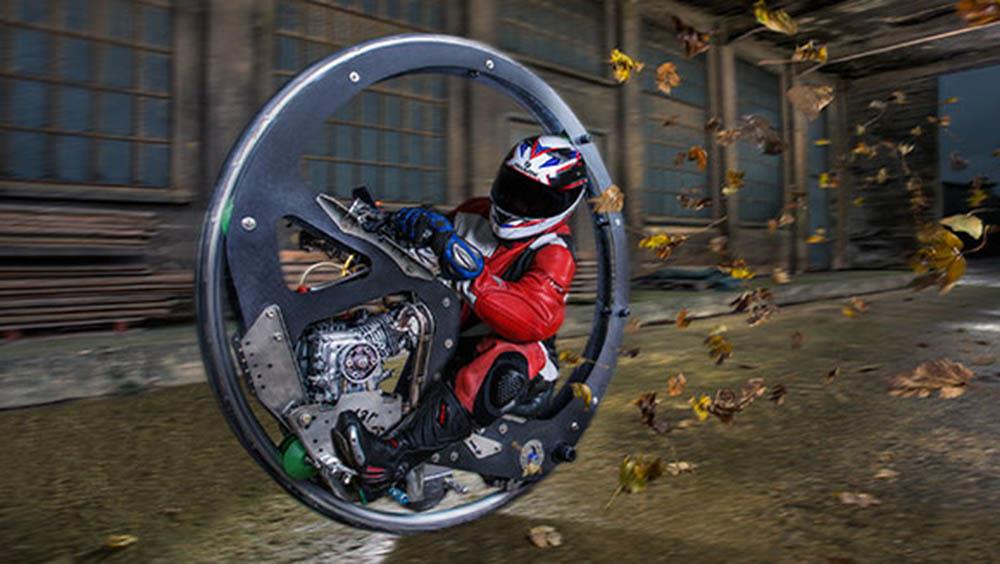 Video Officially the world's fastest monowheel motorcycle