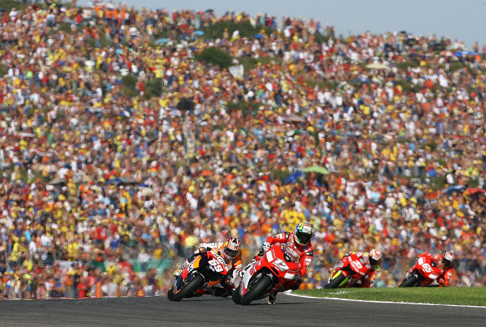 Throwback Thursday gallery 2006 MotoGP title decider