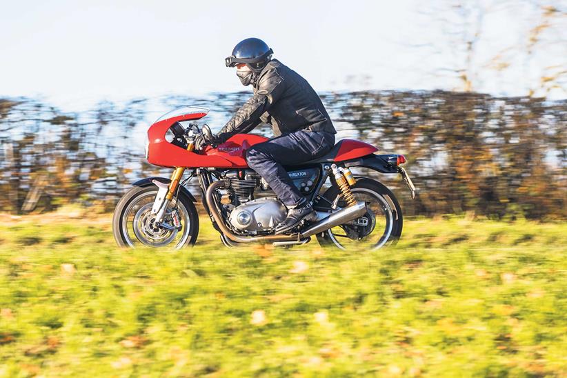 Wearing classic riding gear is acceptable on the Thruxton R.