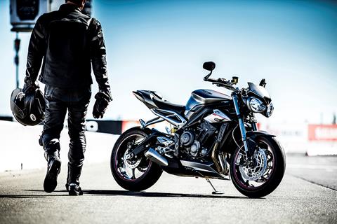 Triumph unveil hot new Street Triple 765 RS