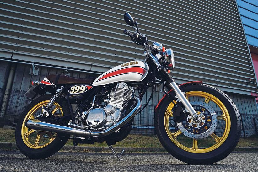 A stunning makeover for the SR400.