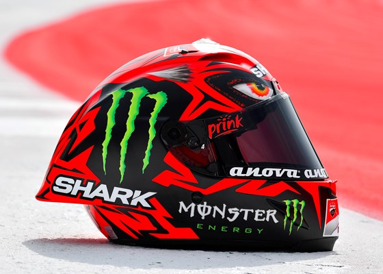 MotoGP: Lorenzo unveils 'Diablo' helmet