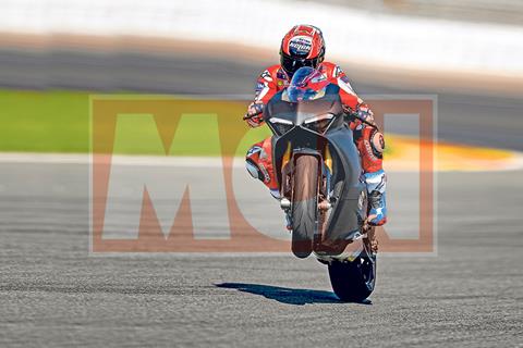 Casey Stoner tests Ducati Panigale V4