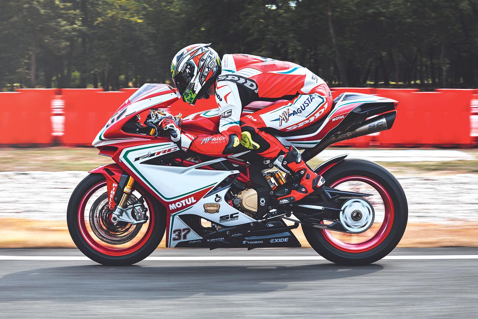 MV Agusta reveal new F4 RC | MCN