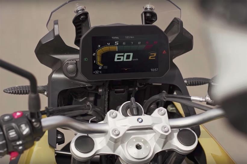 BMW F850GS TFT dash