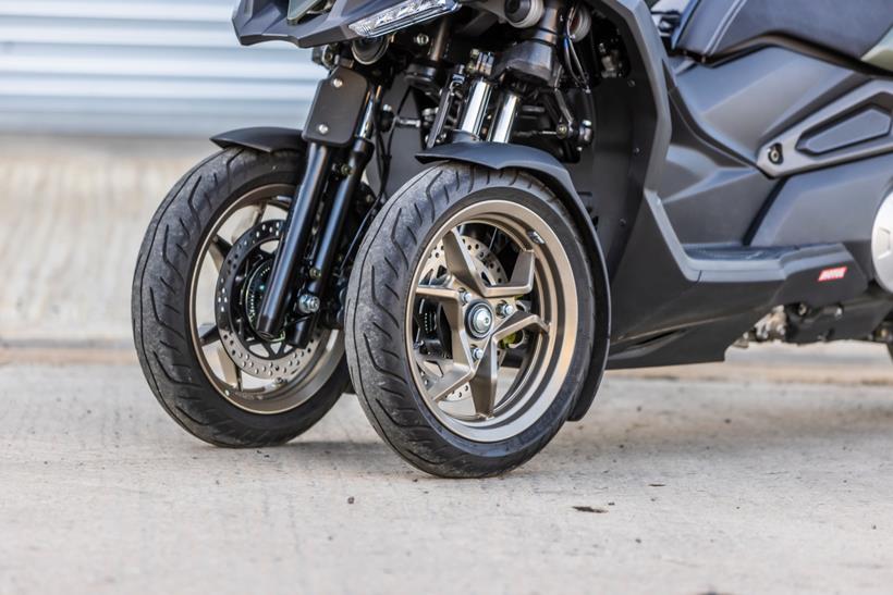 Kymco CV3 front wheels