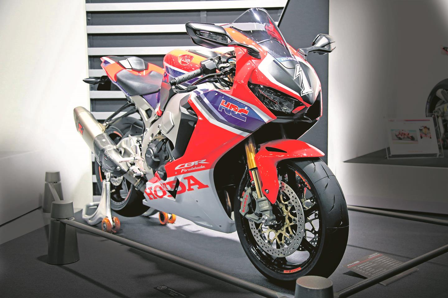 Honda's stunning Suzuka 8 Hours Fireblade SP Custom Concept