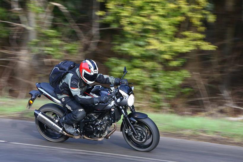 Cornering on the Suzuki SV650X