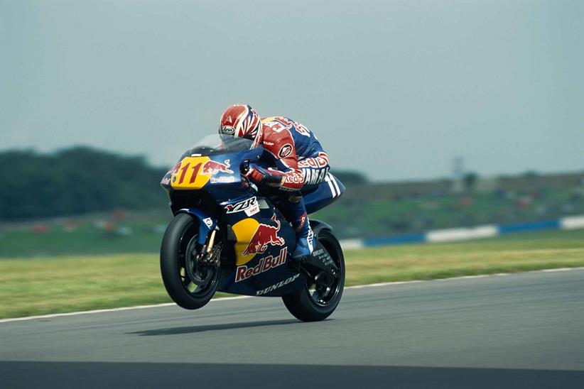 Crafar wheelies the Red Bull Yamaha at Donington Park