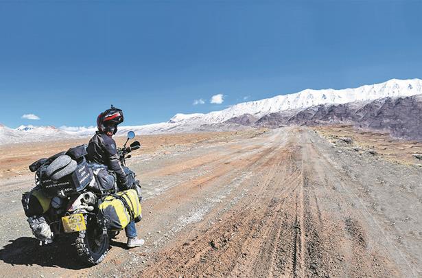 Round the World on a Royal Enfield - Mad or Nomad