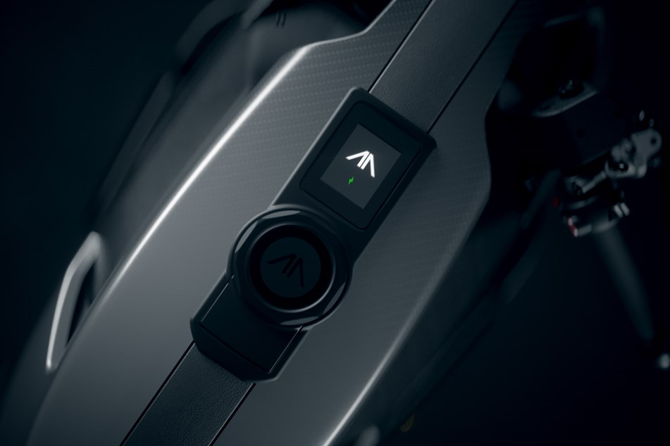 'MotoE level performance': UK brand Arc deliver first Vector to movie ...